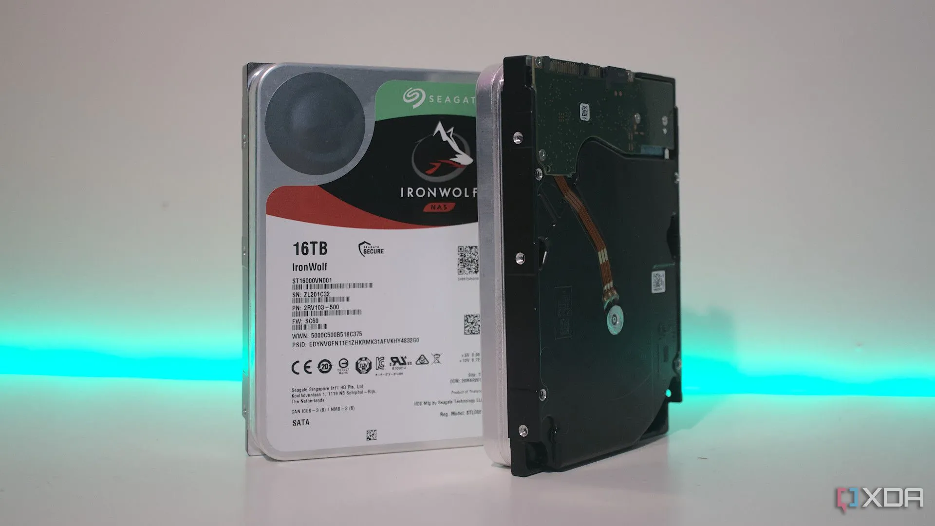 Ổ cứng Seagate IronWolf 16TB chuyên dụng cho hệ thống NAS