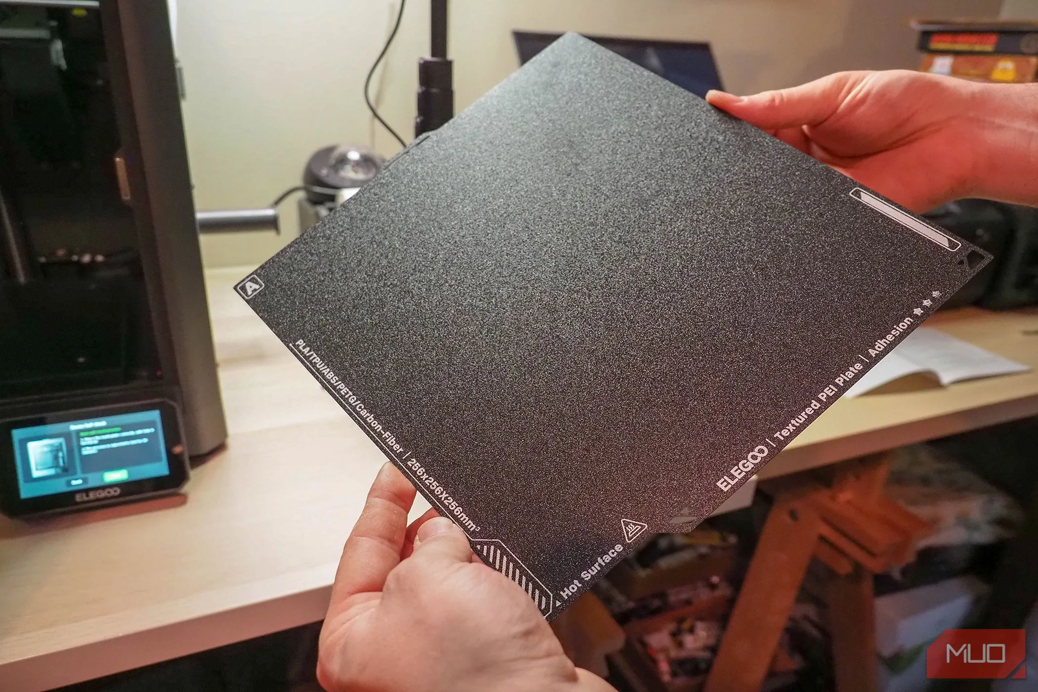 Tấm in PEI hai mặt của Elegoo Centauri Carbon
