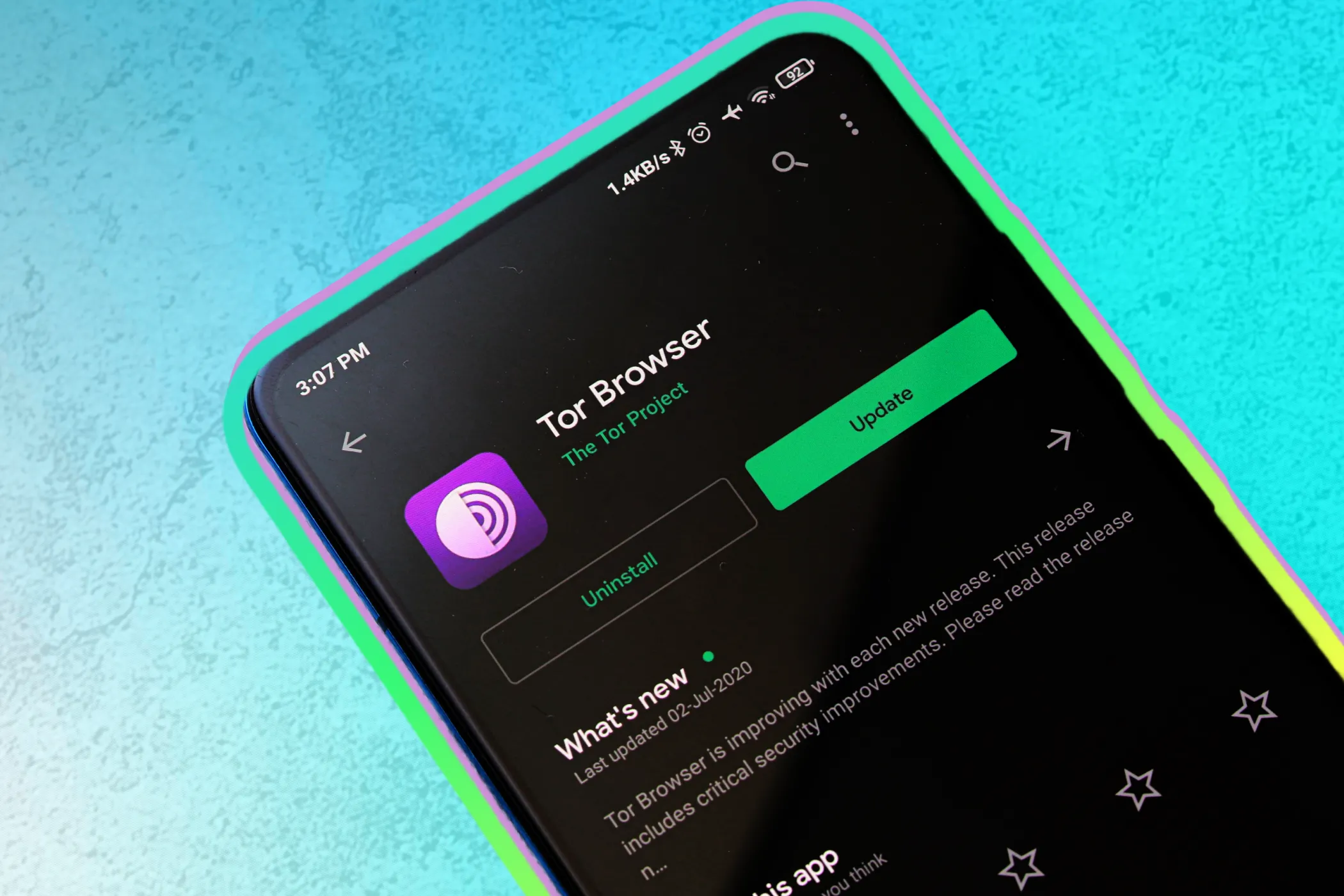 Trang tải xuống trình duyệt Tor trên điện thoại Android, minh họa cách người dùng có thể tải công cụ ẩn danh.