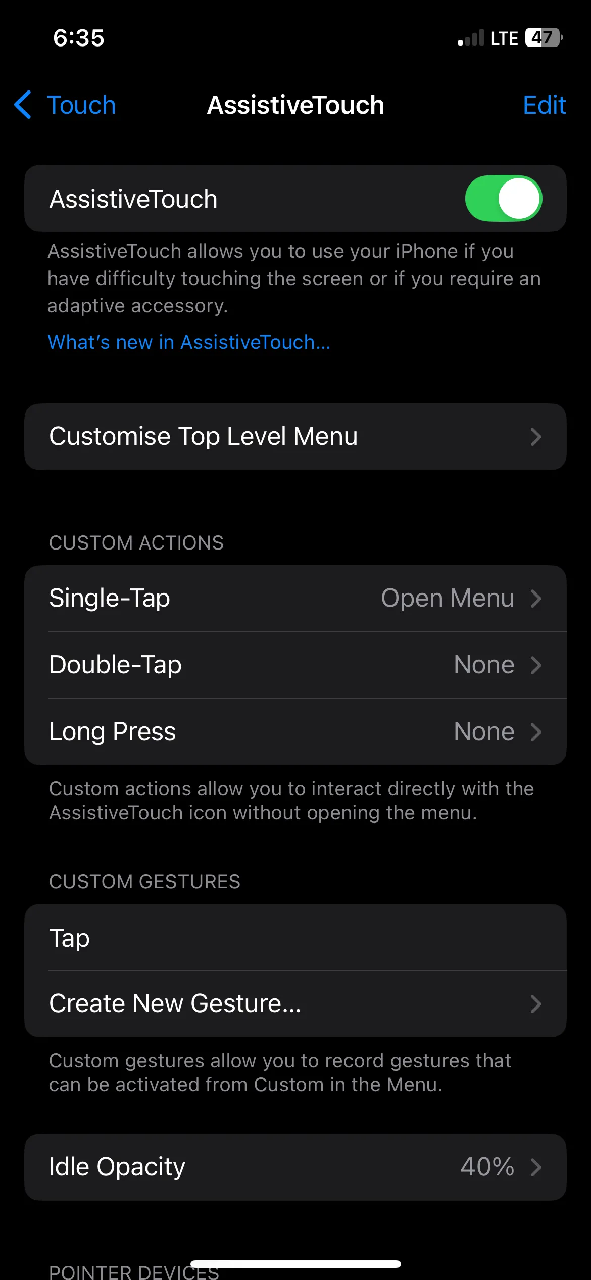 Bật AssistiveTouch trên iPhone.