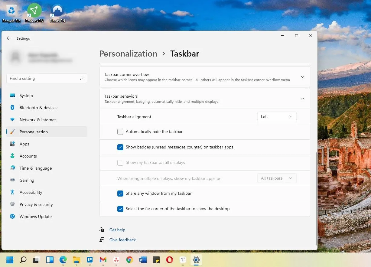 Các biểu tượng trên thanh Taskbar của Windows 11 được căn chỉnh về phía bên trái