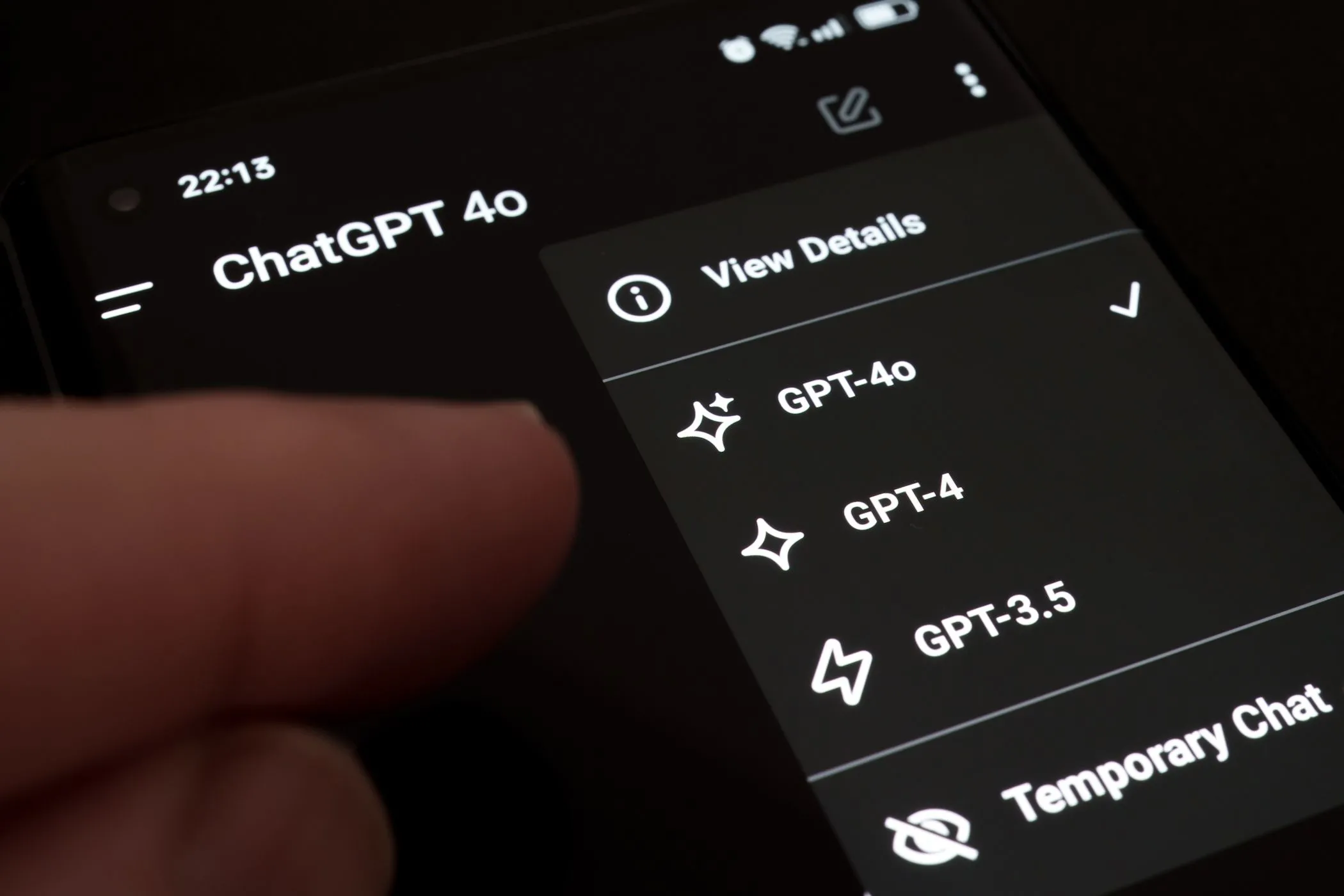 chatgpt gpt4o new model on screen