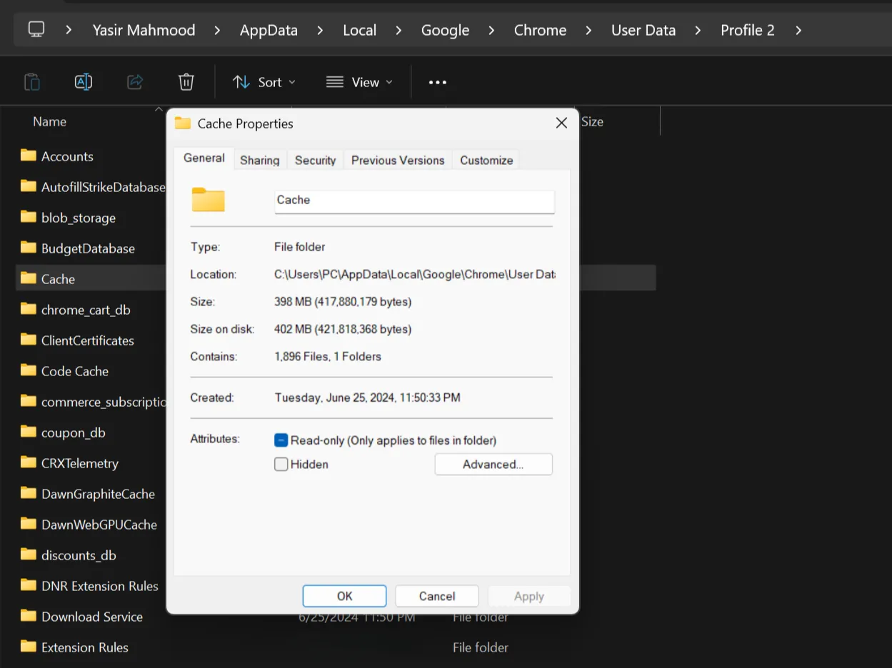 Cửa sổ Properties của thư mục Cache của Google Chrome trên Windows, hiển thị kích thước bộ nhớ đệm đã được giới hạn sau khi áp dụng các thiết lập.