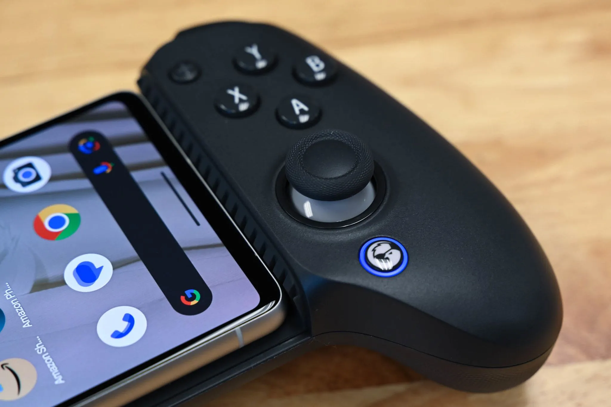 Đèn báo trên tay cầm chơi game di động không dây G8+ Galileo