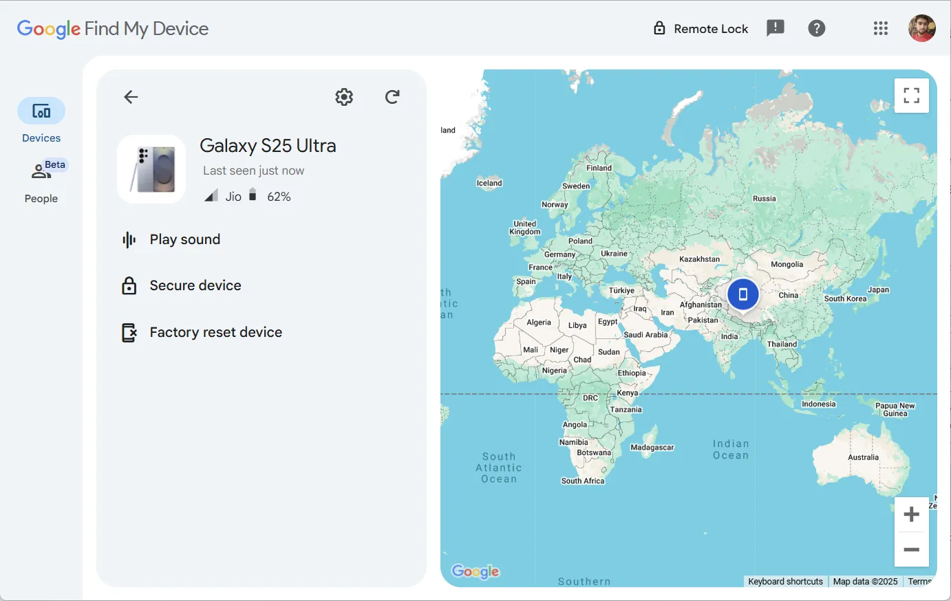 Giao diện Google Find My Device để định vị điện thoại