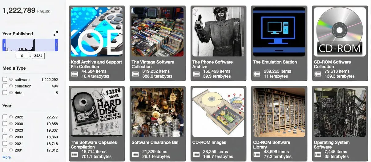 Giao diện kho lưu trữ phần mềm và game trên Internet Archive với các tựa game arcade kinh điển và hệ điều hành cũ
