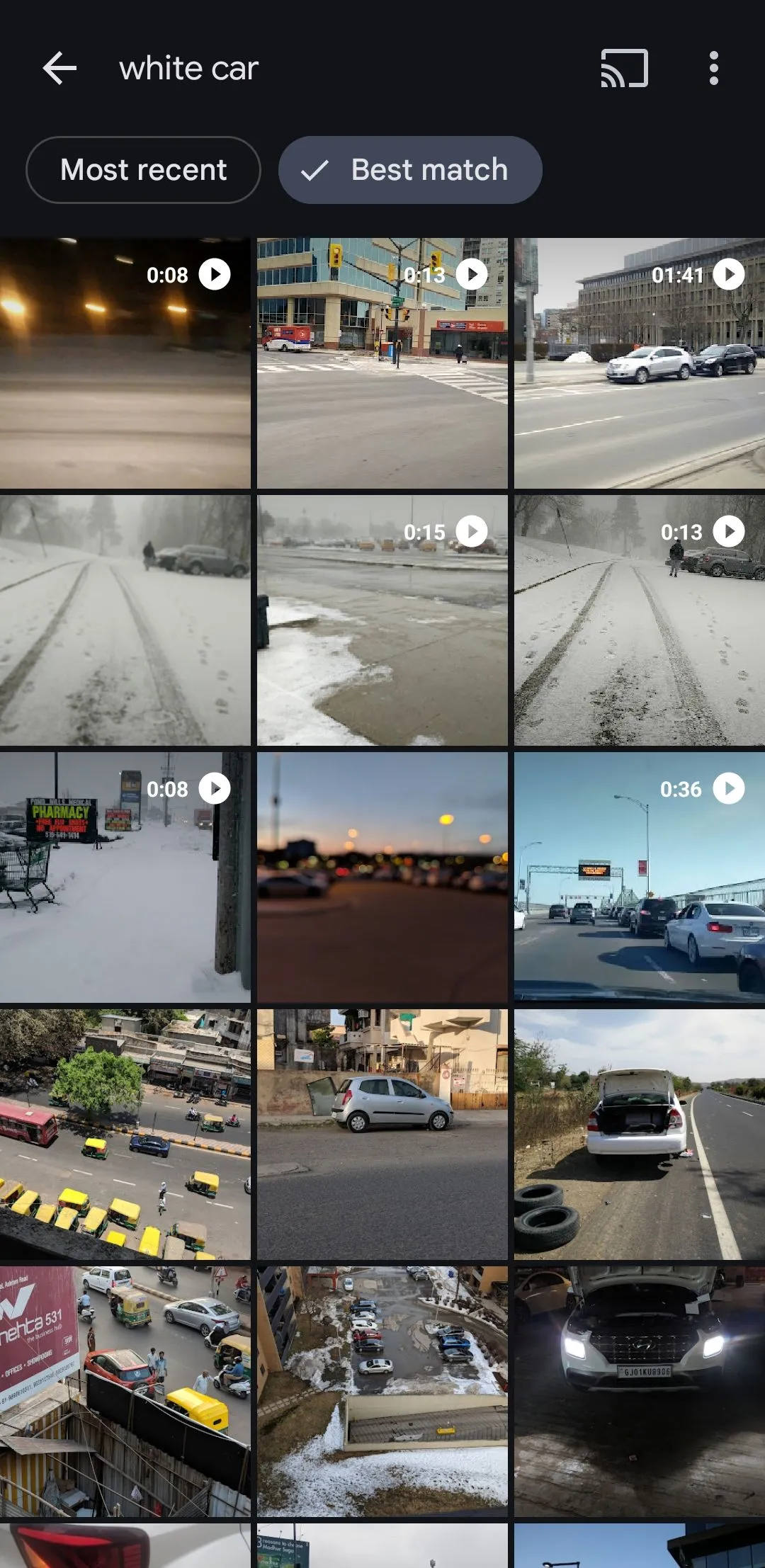 Google Photos hiển thị kết quả tìm kiếm ảnh và video có ô tô màu trắng