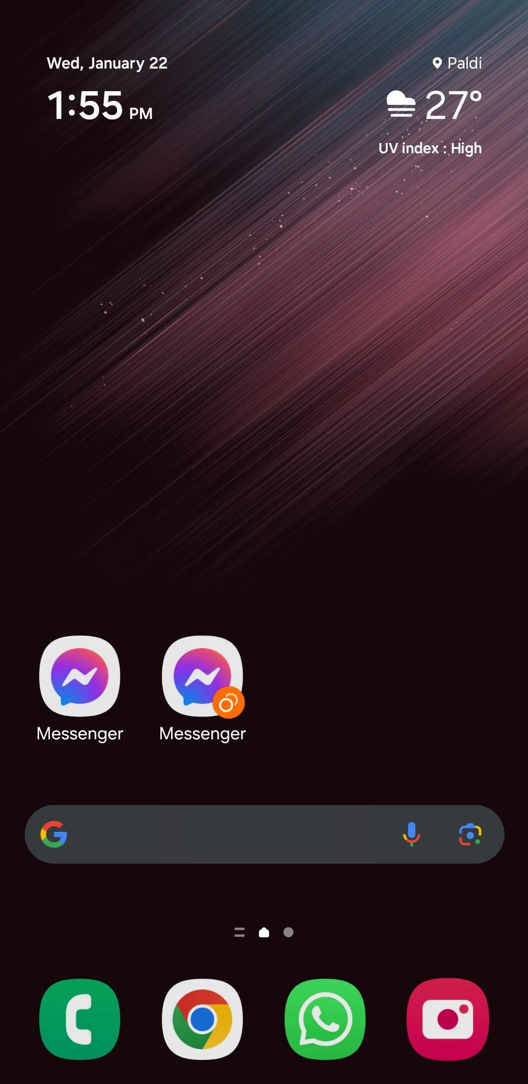 Hai bản sao của ứng dụng Messenger trên điện thoại Samsung cho phép sử dụng nhiều tài khoản