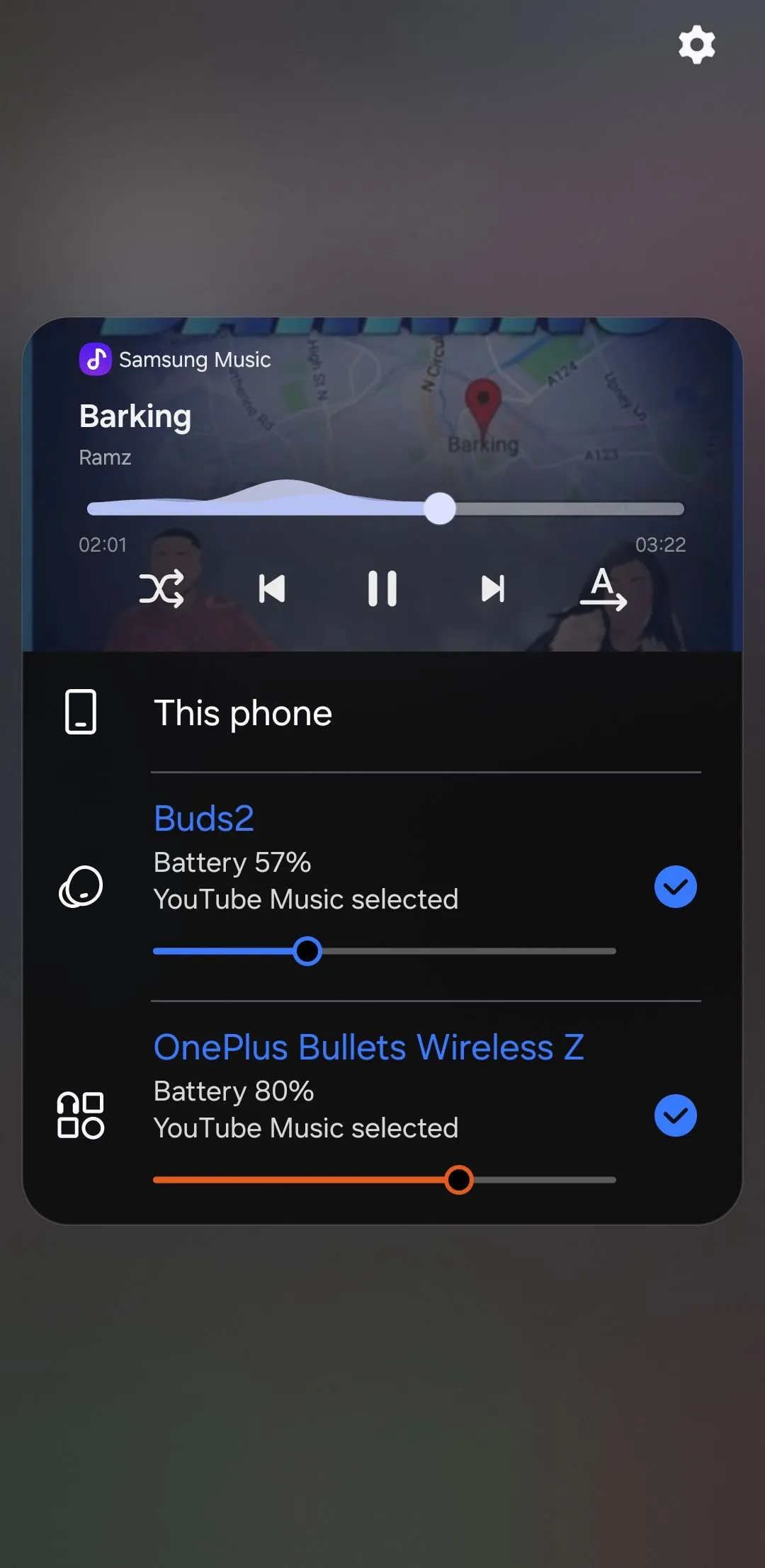 Màn hình cài đặt Bluetooth trên điện thoại Samsung hiển thị hai thiết bị âm thanh Bluetooth đang kết nối đồng thời với tính năng Dual Audio