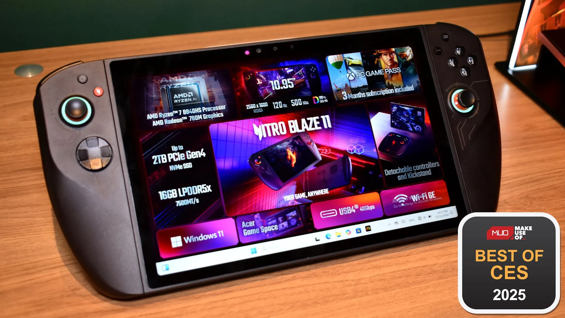 Máy chơi game cầm tay Acer Nitro Blaze 11 với huy hiệu giải thưởng CES 2025