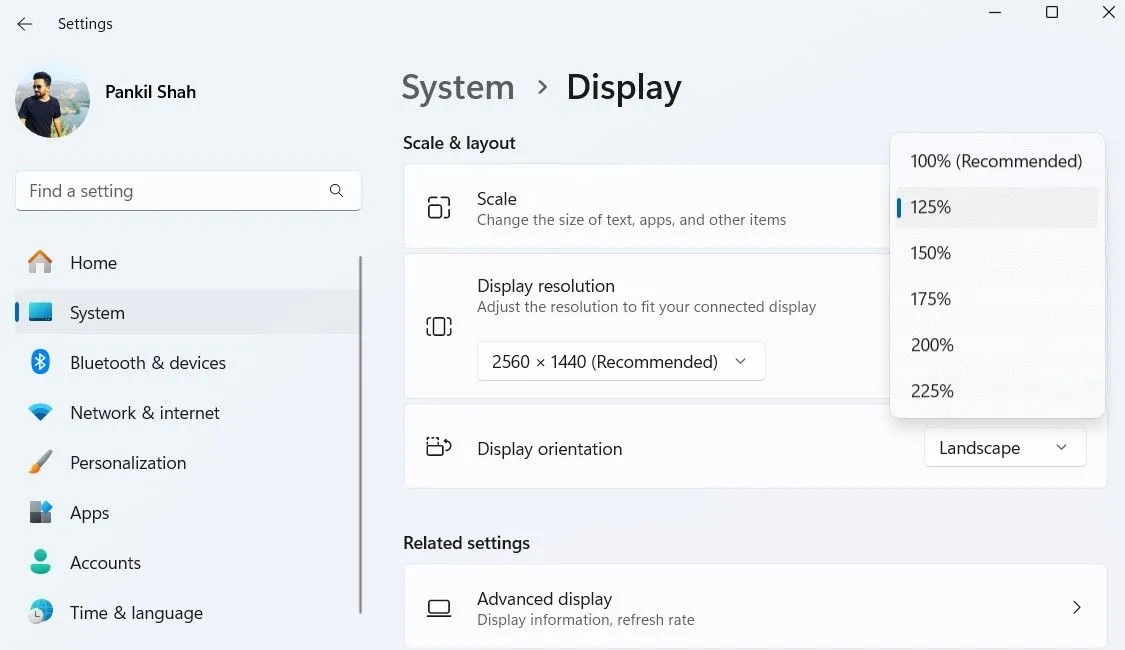 Menu cài đặt Display Scale trong Windows 11 giúp điều chỉnh kích thước văn bản và biểu tượng.
