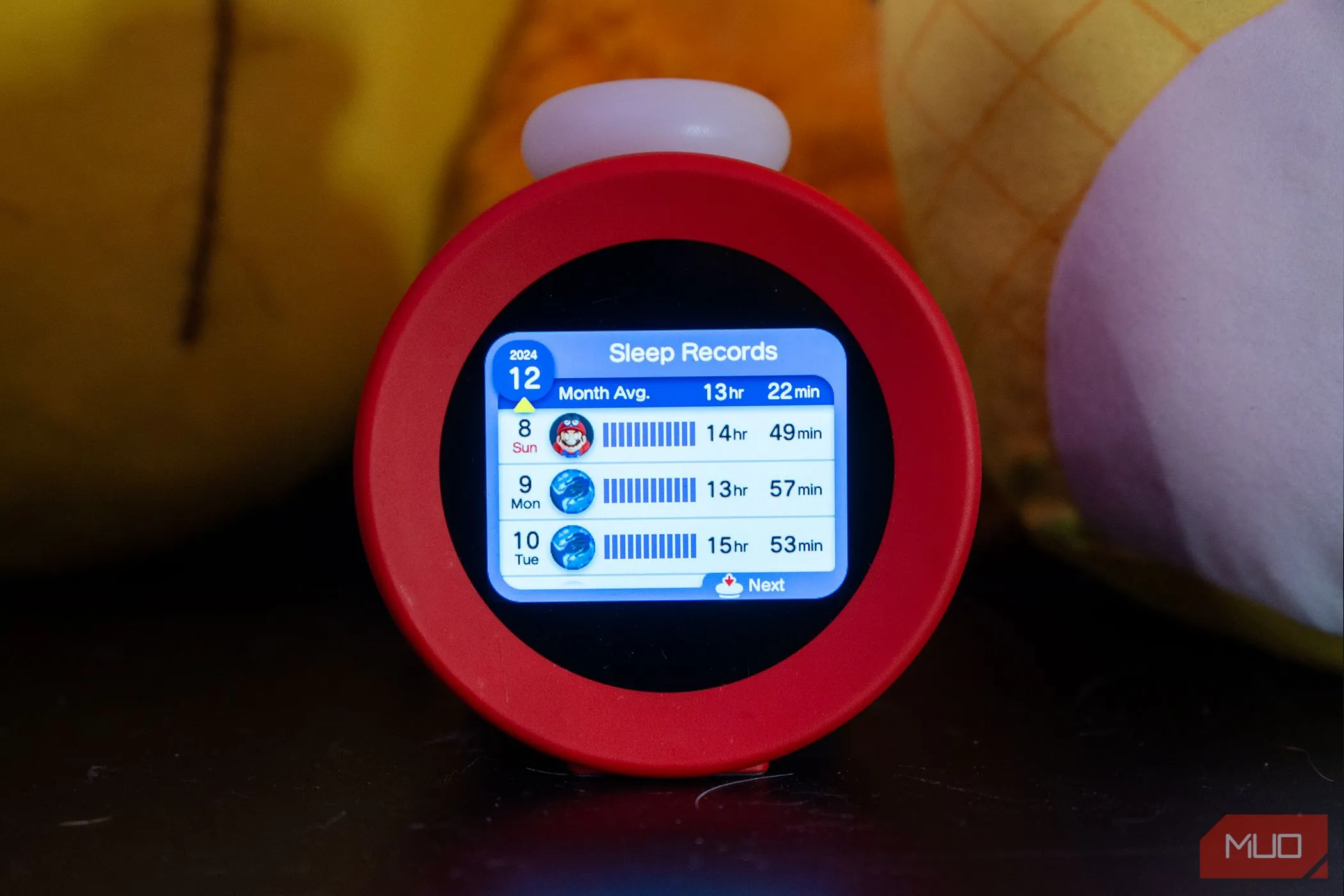 Menu ghi lại dữ liệu giấc ngủ của Nintendo Alarmo với các số liệu bị sai lệch.