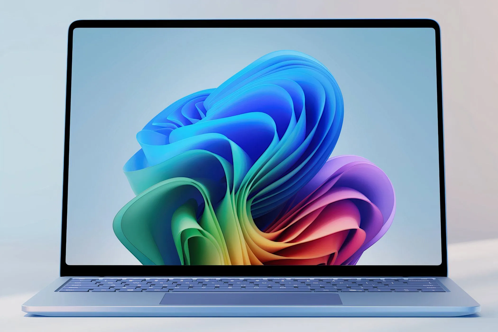 Microsoft Surface Laptop 7th Edition với màn hình cảm ứng 3:2 mở ra