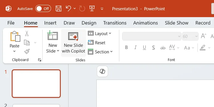 Nút Chèn Slide mới với Copilot (New Slide with Copilot) trên tab Insert của PowerPoint.