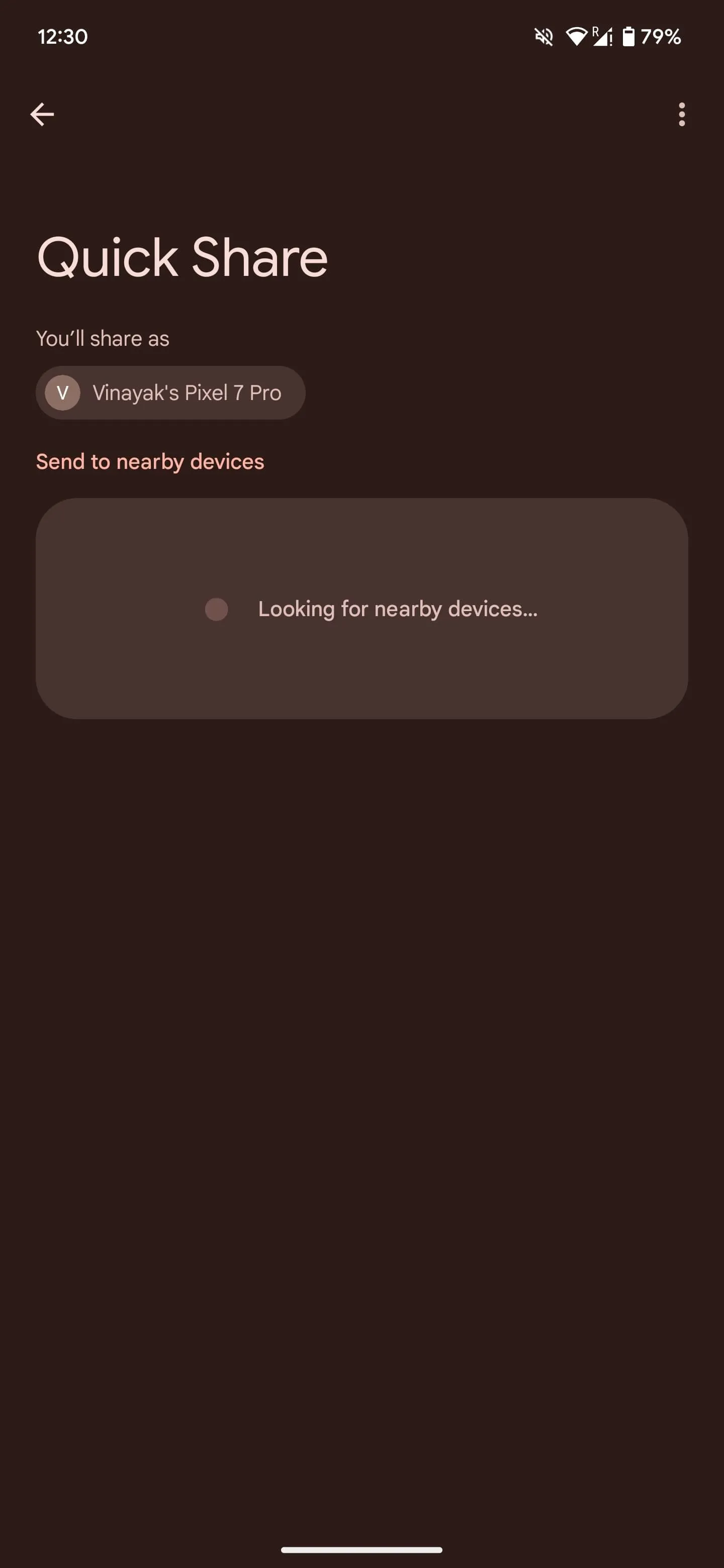 Quick Share sẽ tìm kiếm các thiết bị Android lân cận để bạn có thể gửi tập tin