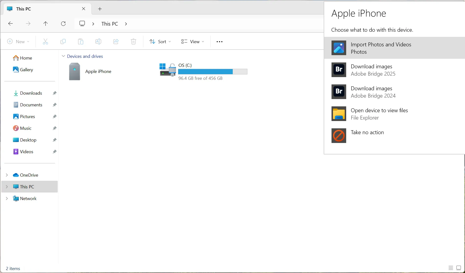 Sử dụng Windows Explorer để nhập ảnh và video iPhone