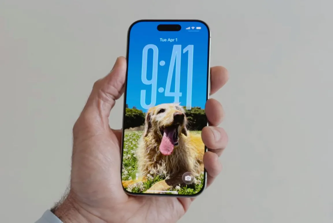 Image default