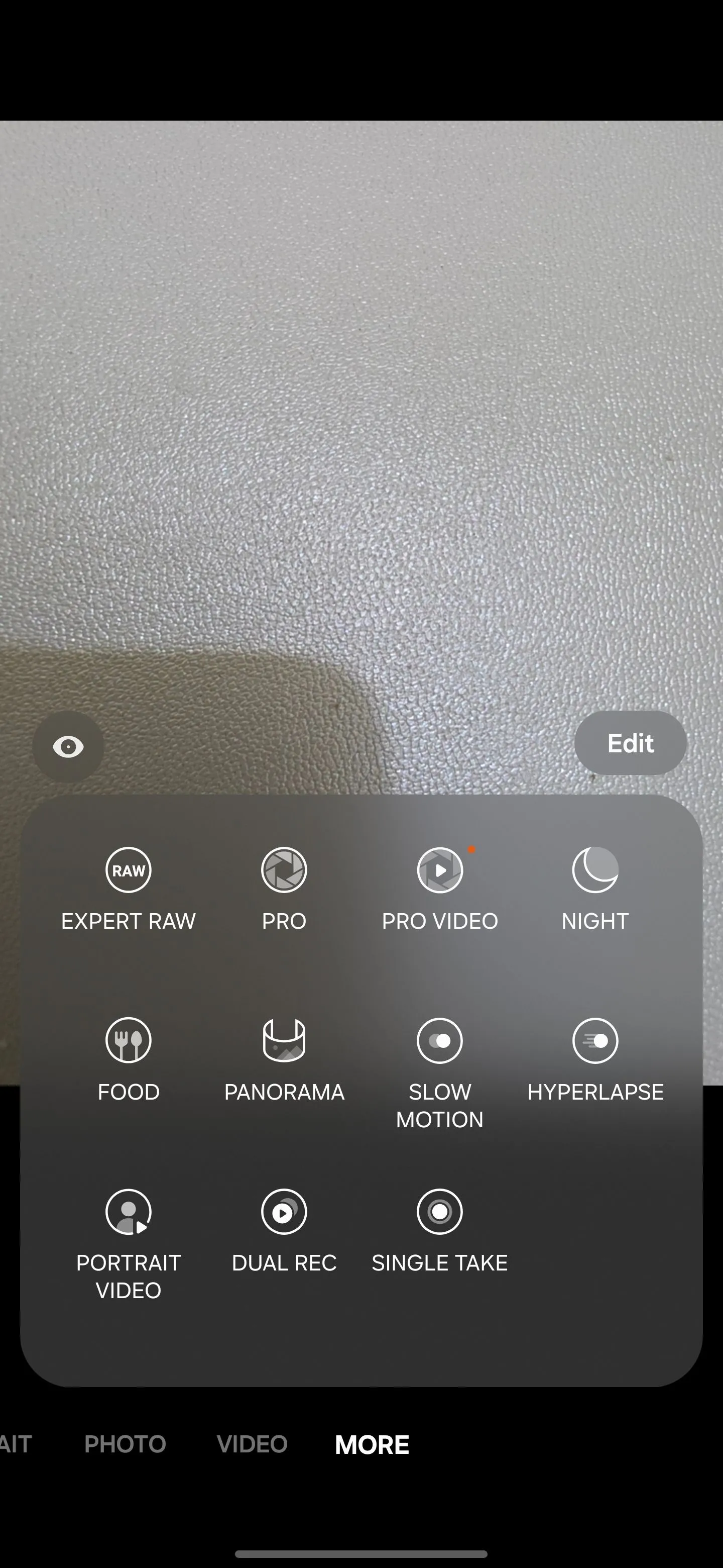 Tùy chọn Expert RAW và Chế độ Pro (Pro Mode) trong cài đặt camera của điện thoại Samsung