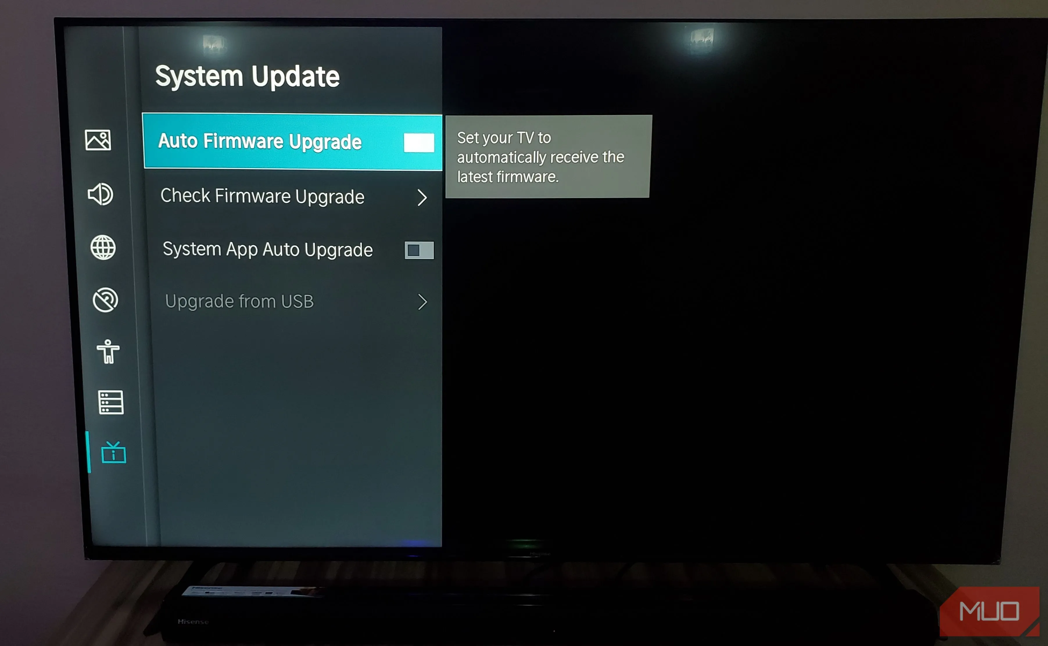 Vô hiệu hóa tính năng tự động cập nhật firmware trên Smart TV Hisense để tránh gián đoạn.